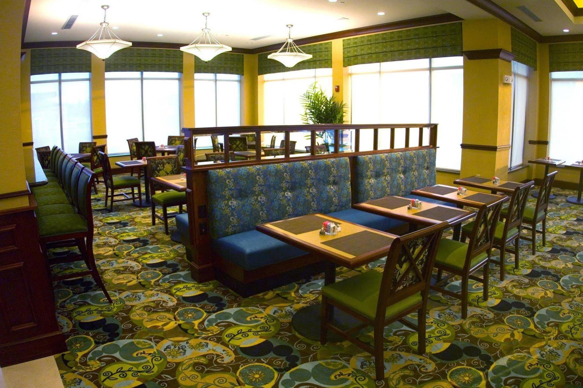 Hilton Garden Inn Evansville Exteriör bild